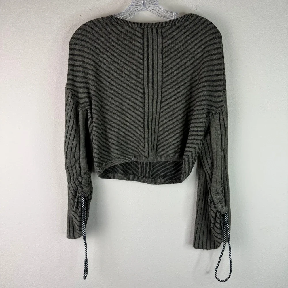 Noisy May Sweater Women S NMDAISY Boatneck Knit Olive Green Striped Bungee Crop